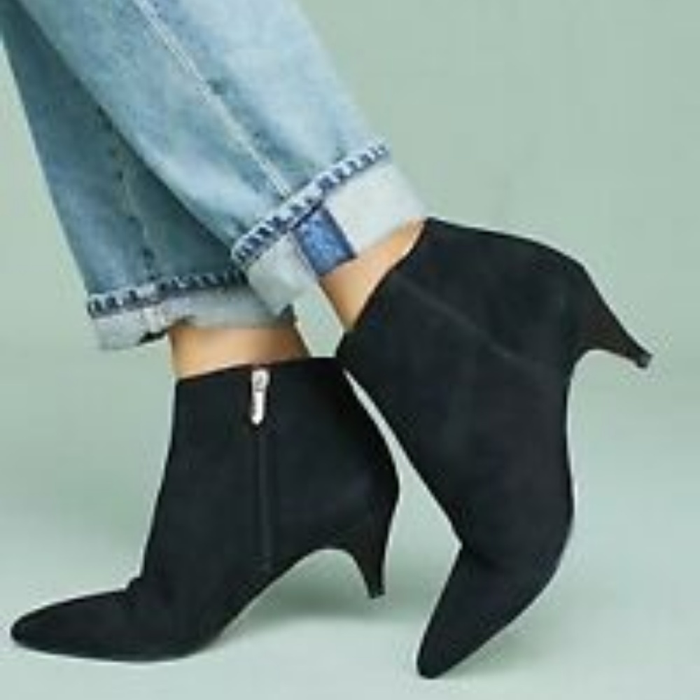 Sam Edelman Kinzey Suede Kitten Heel Booties Black